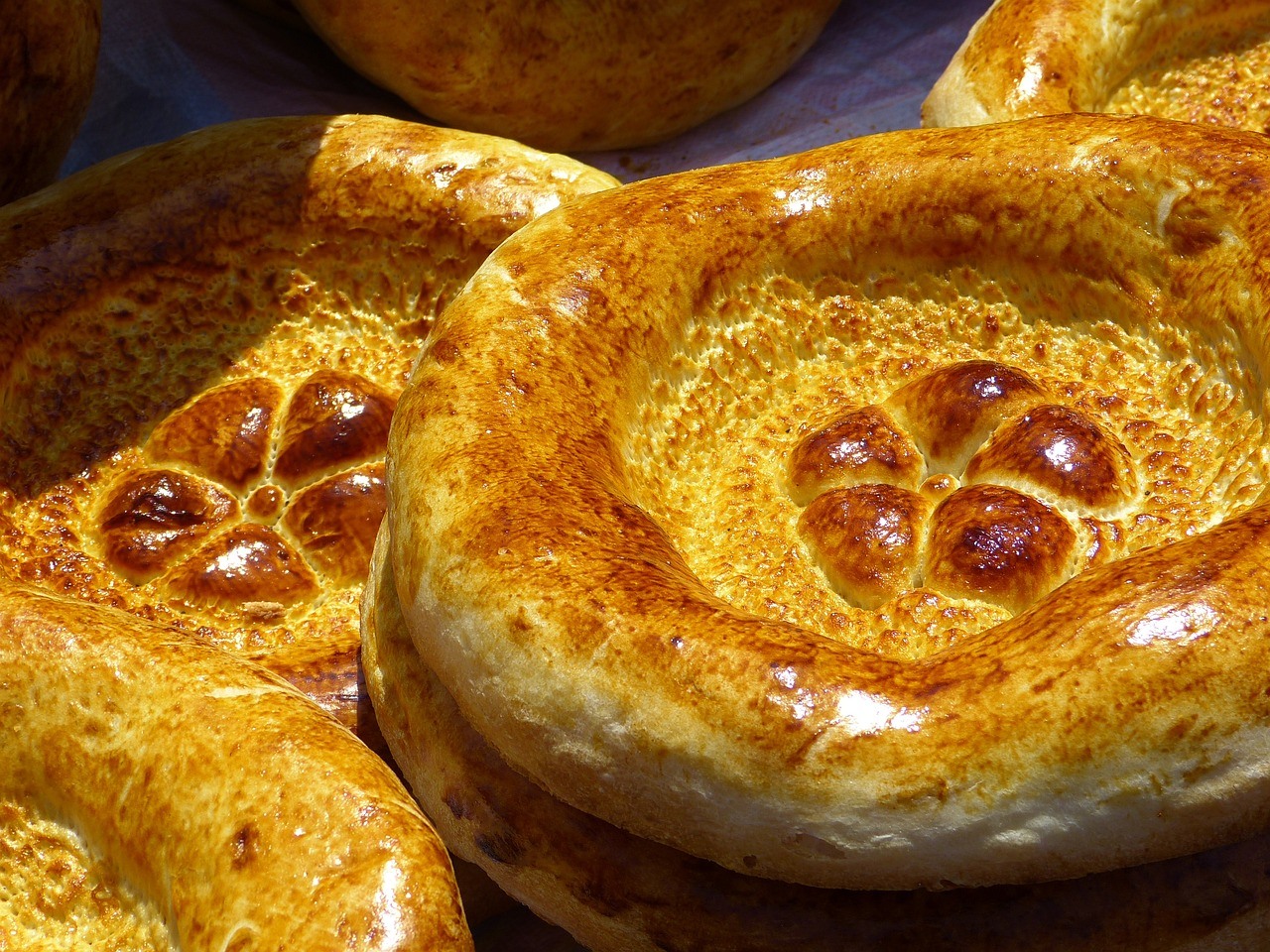 Rüyada Tandır Ekmeği Yemek