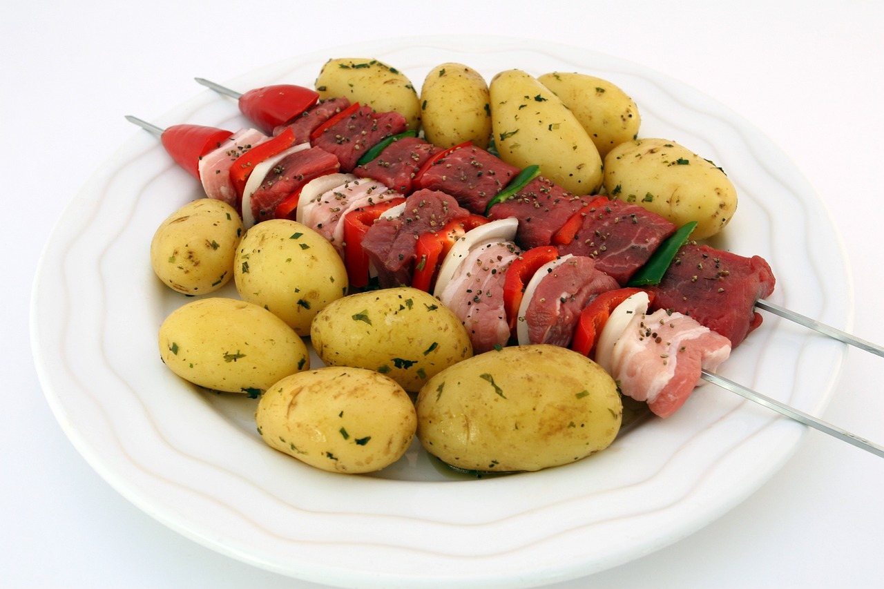 Rüyada Altı Ezmeli Tike Kebabı Yemek