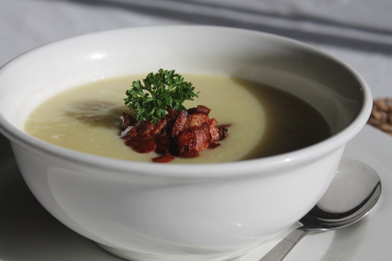 Rüyada Şehriyeli Mercimek Çorbası İçmek