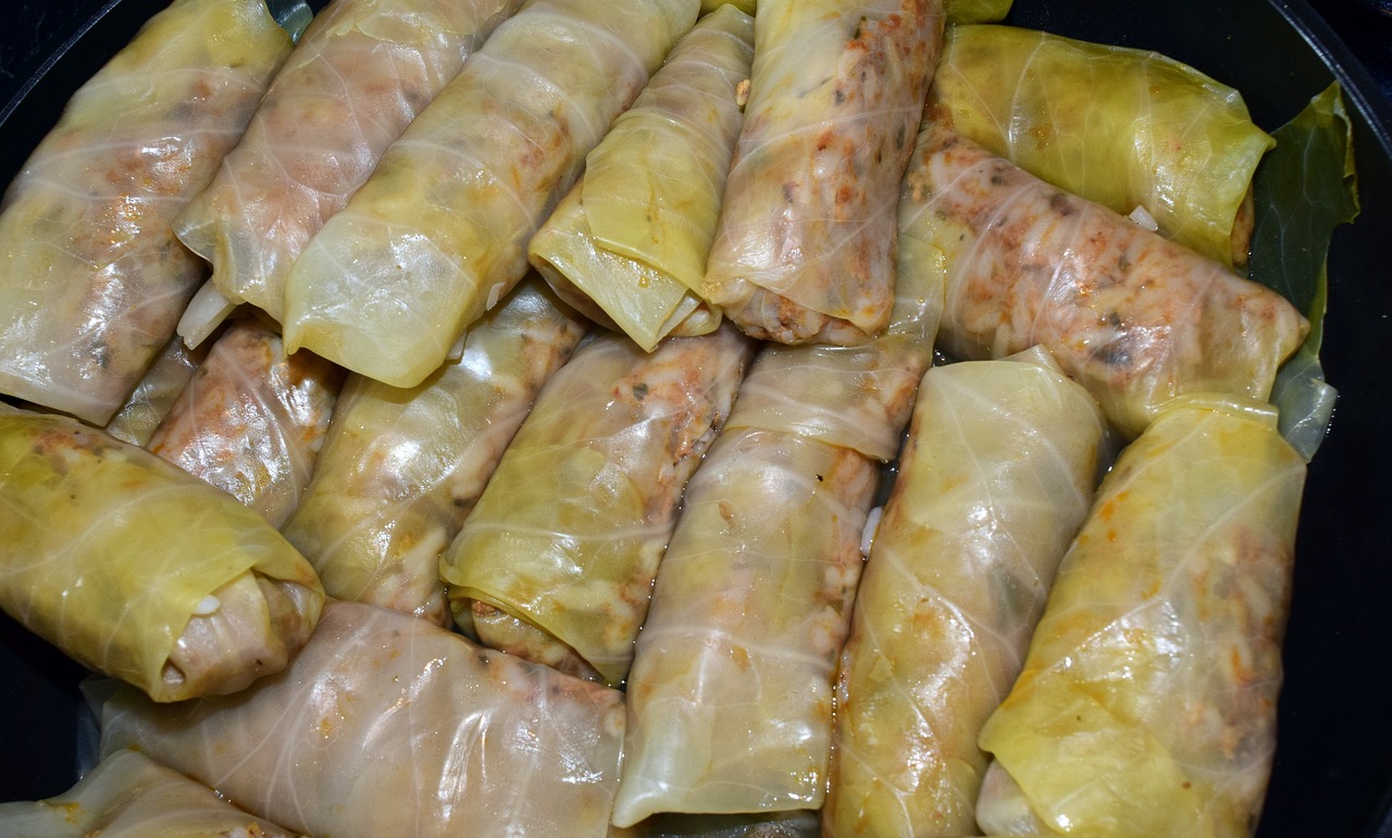 Rüyada Lahana Sarması Yemek
