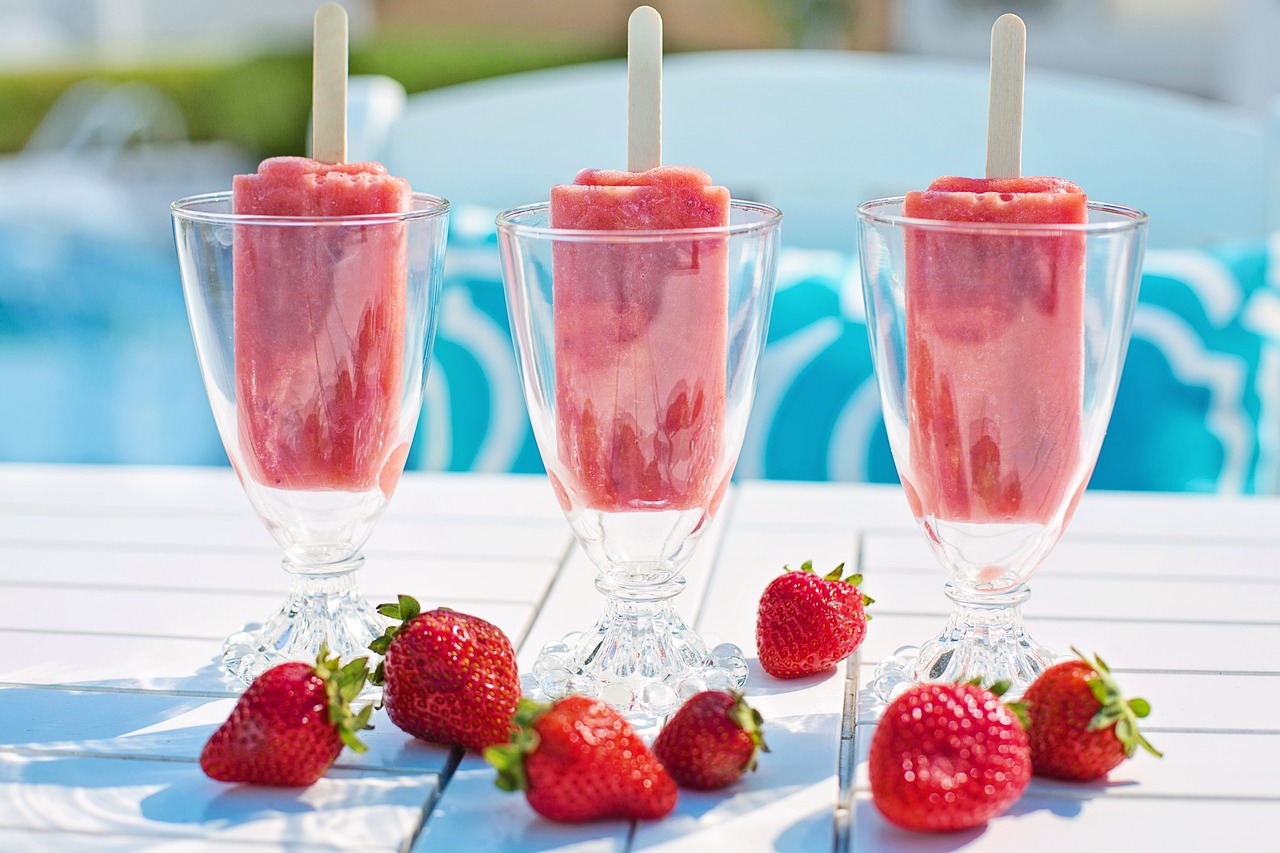 Rüyada Çilekli Limonata İçmek