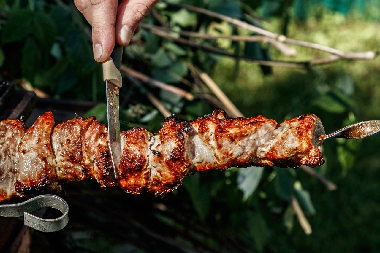 Rüyada İçli Adana Kebabı Yemek