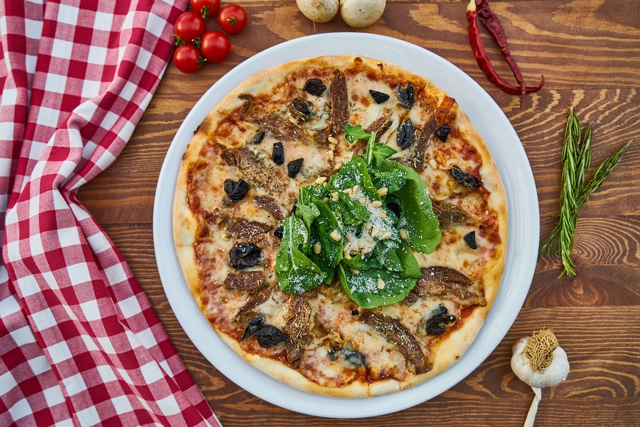 Rüyada Kapaktan Çıkma Yemek