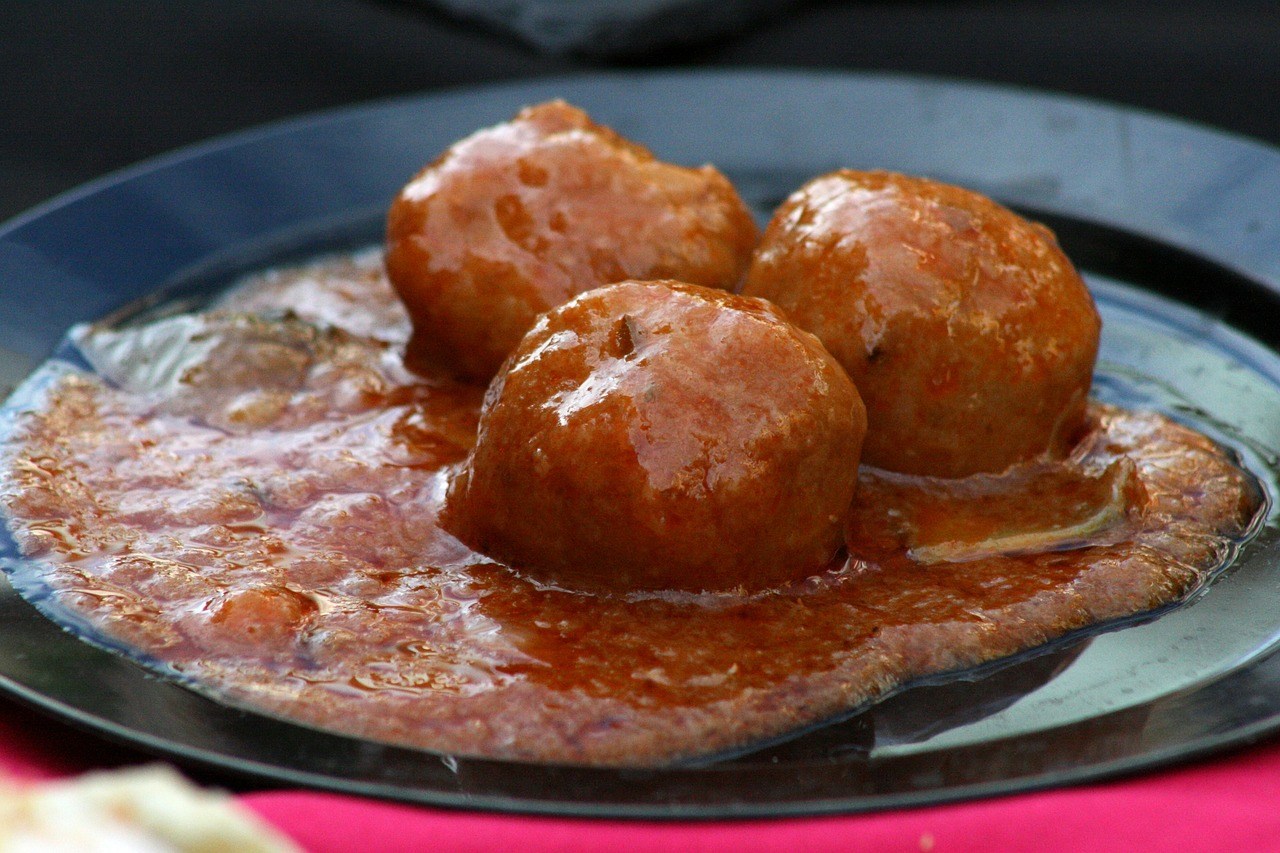 Rüyada Bitlis Köftesi Yemek