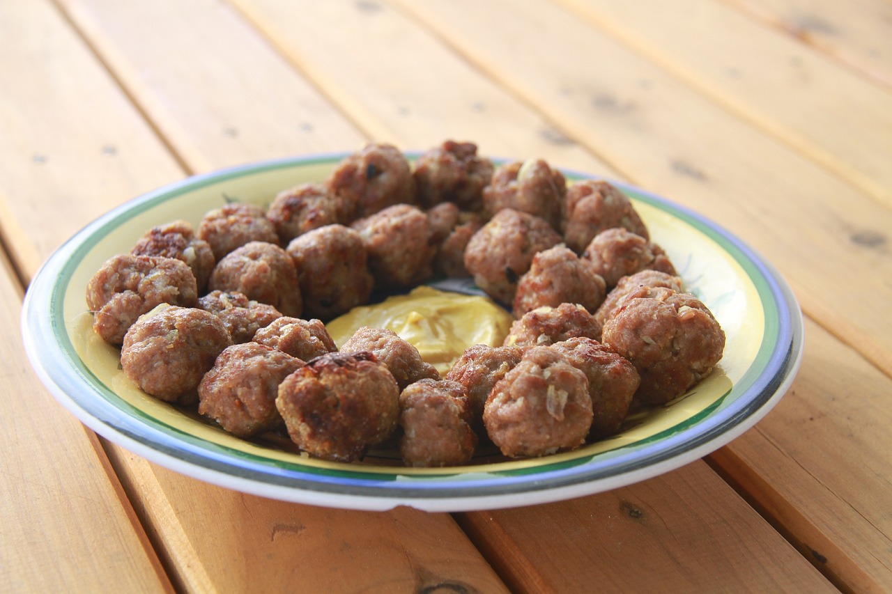 Rüyada İskenderun Köfte Yemek