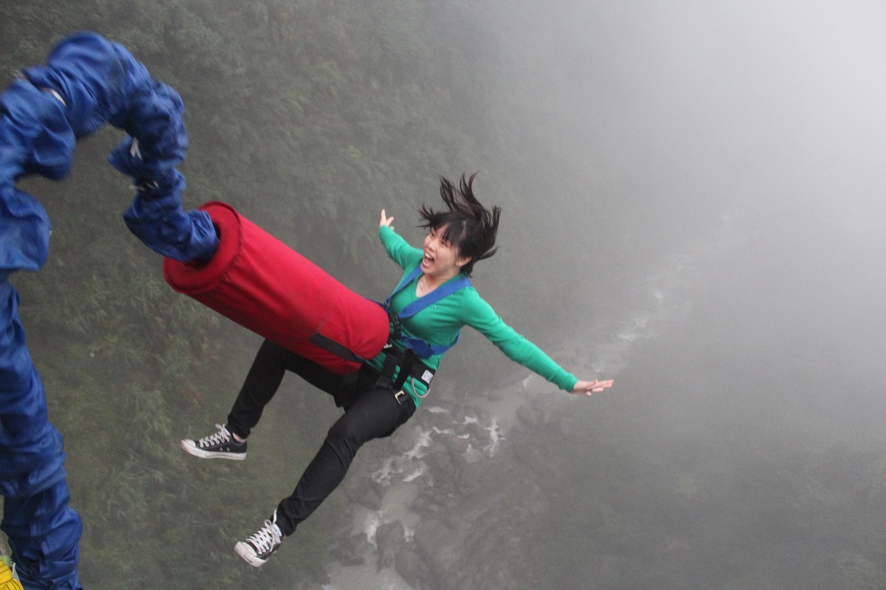 Rüyada Bungee Jumping Yapmak