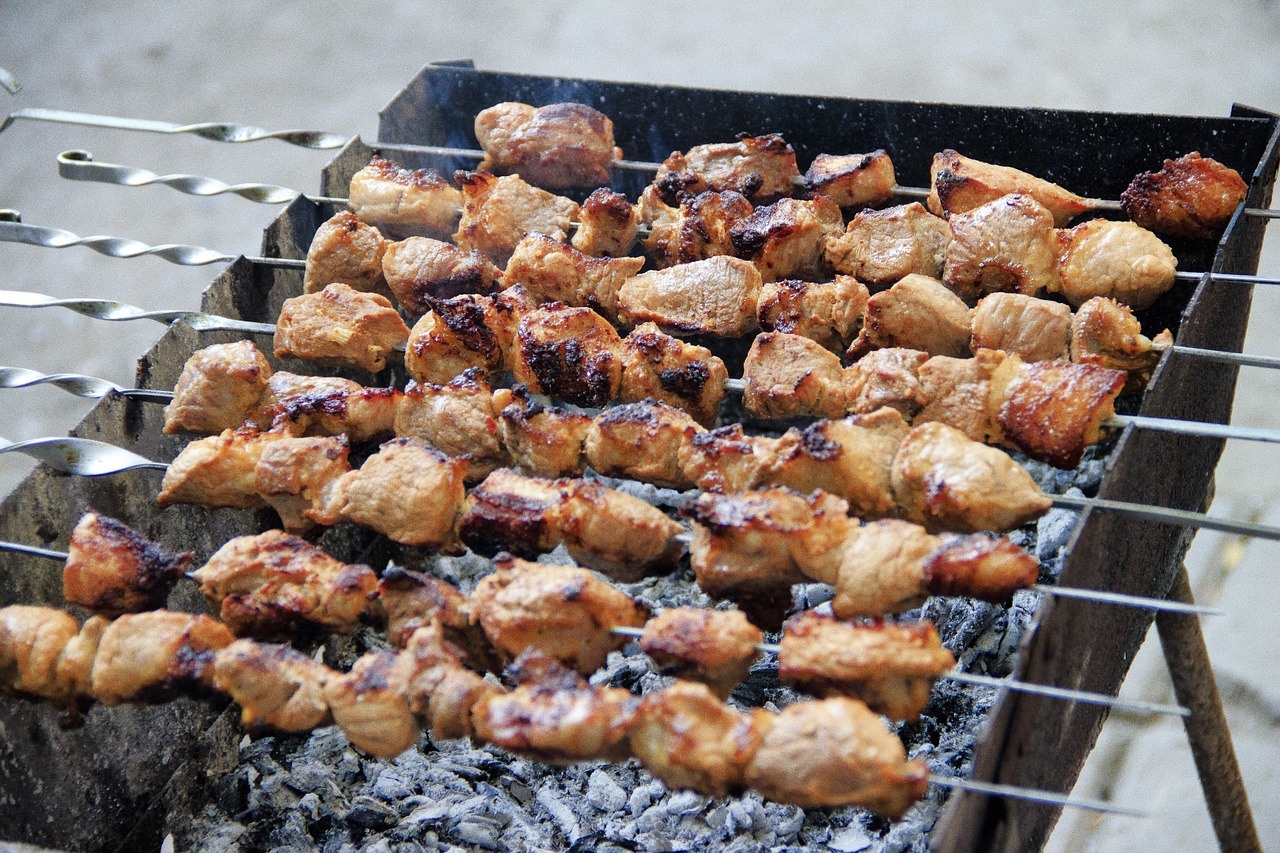 Rüyada Abugannuş Kebabı Yemek