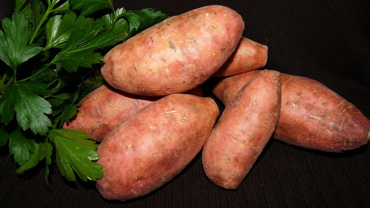 Rüyada Tatlı Patates Yemek
