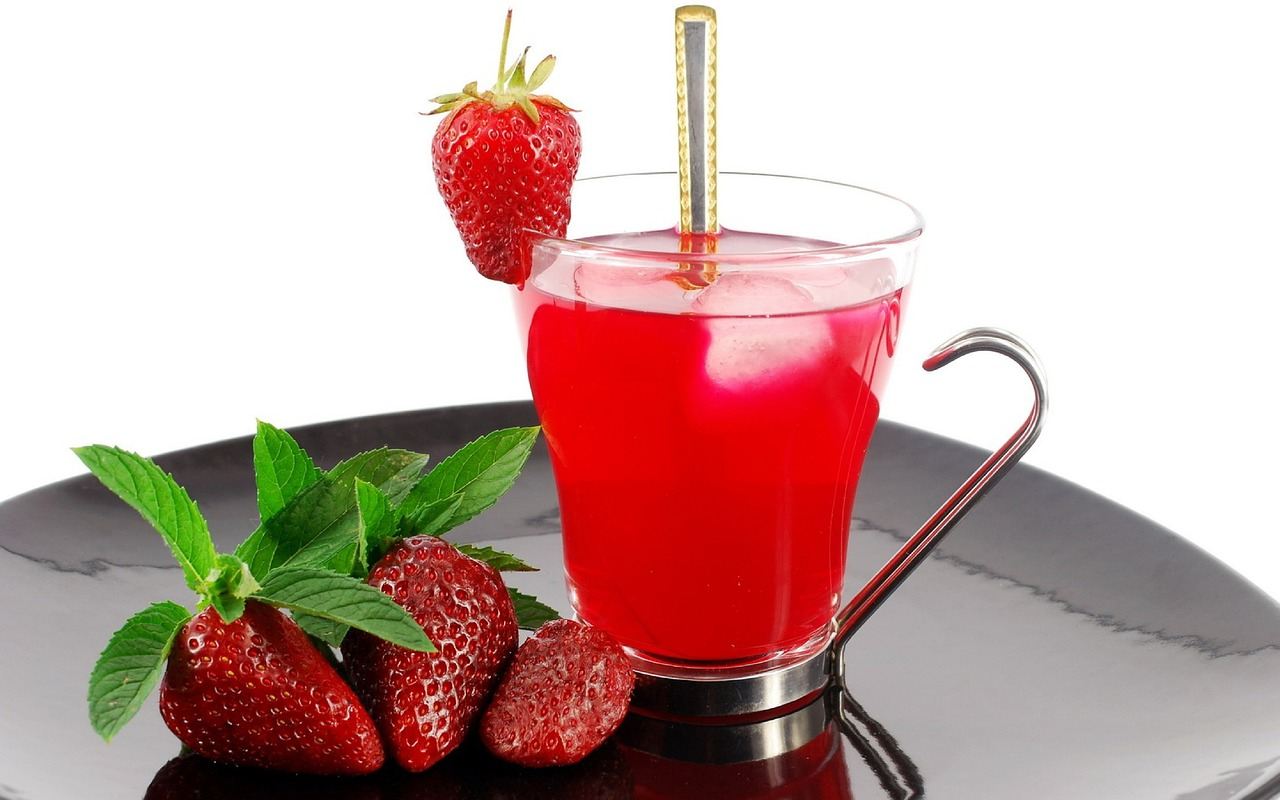 Rüyada Böğürtlenli Limonata İçmek