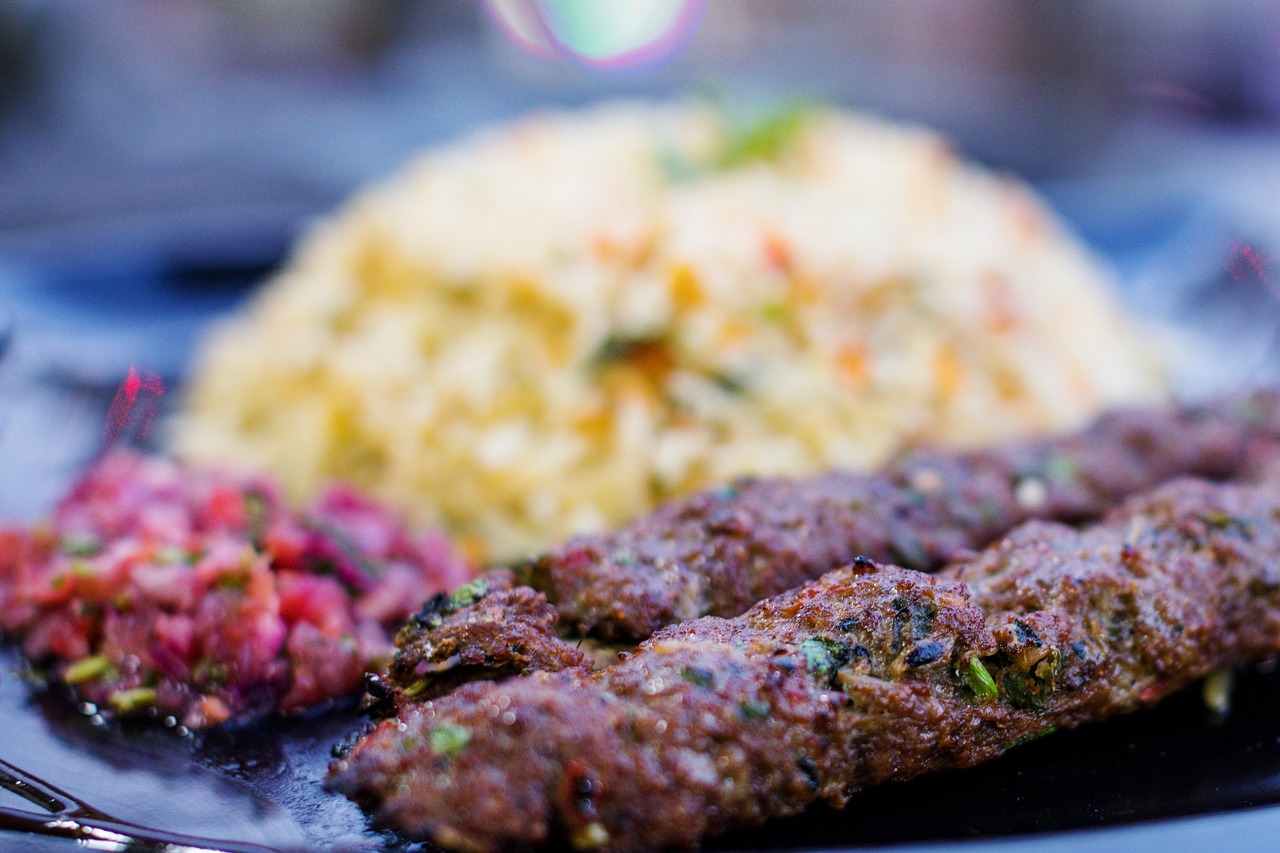 Rüyada Kaburga Kebabı Yemek