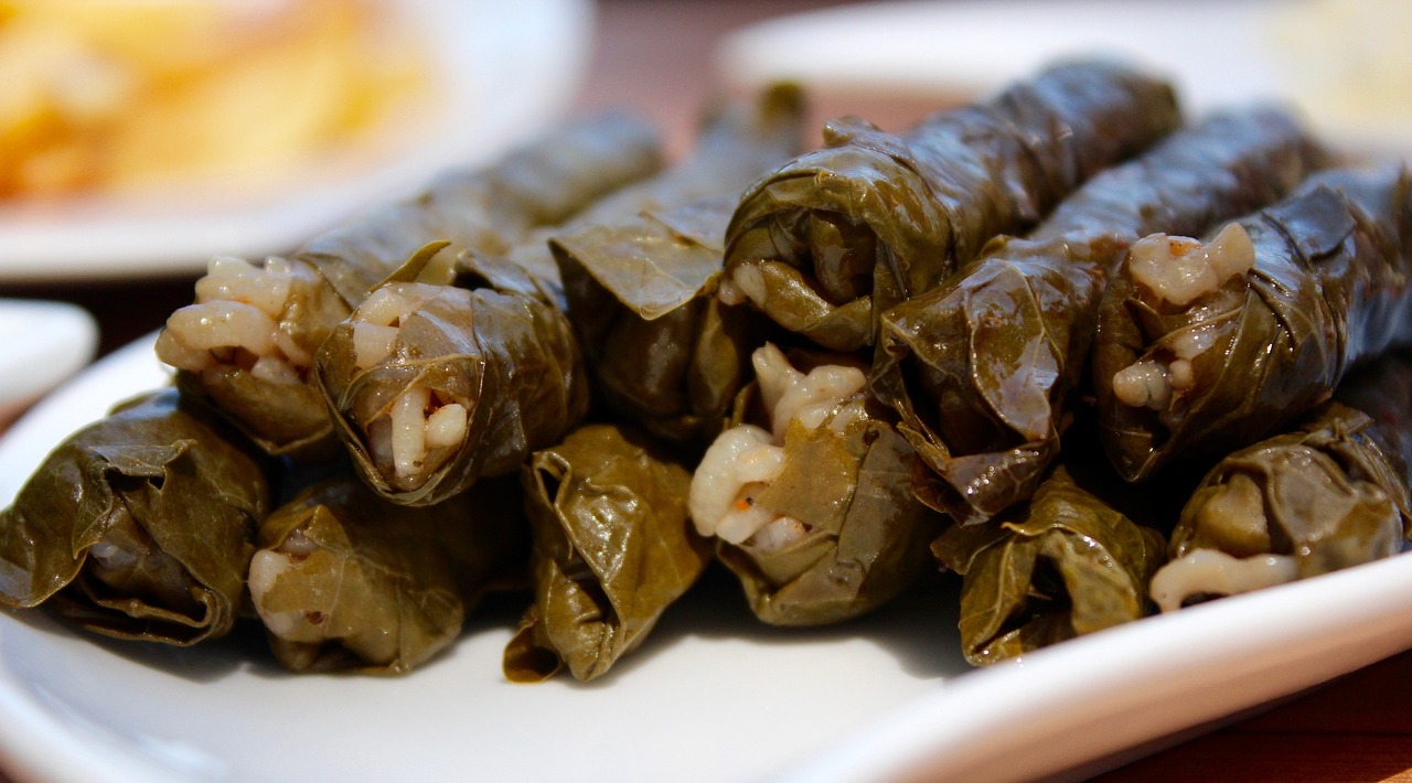 Rüyada Sarma Yemek
