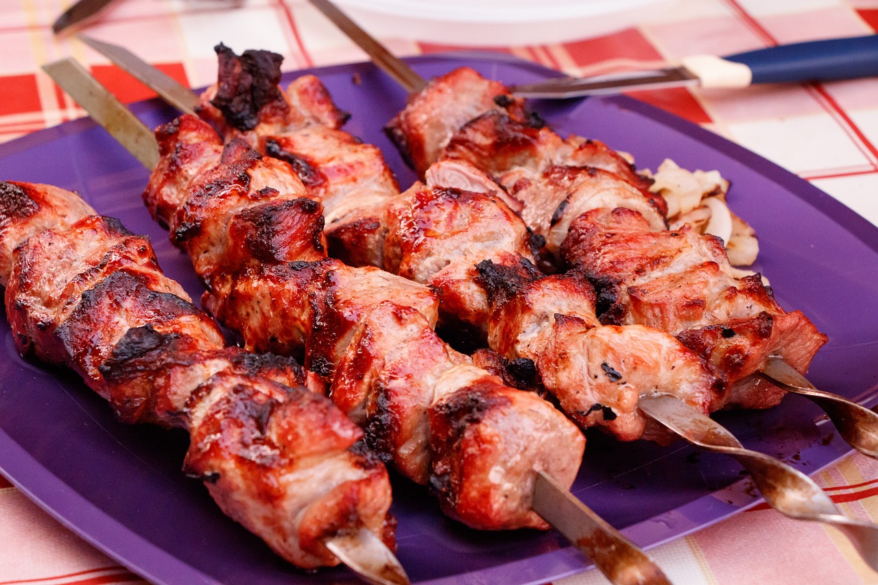 Rüyada Yoğurtlu Kebap Yemek