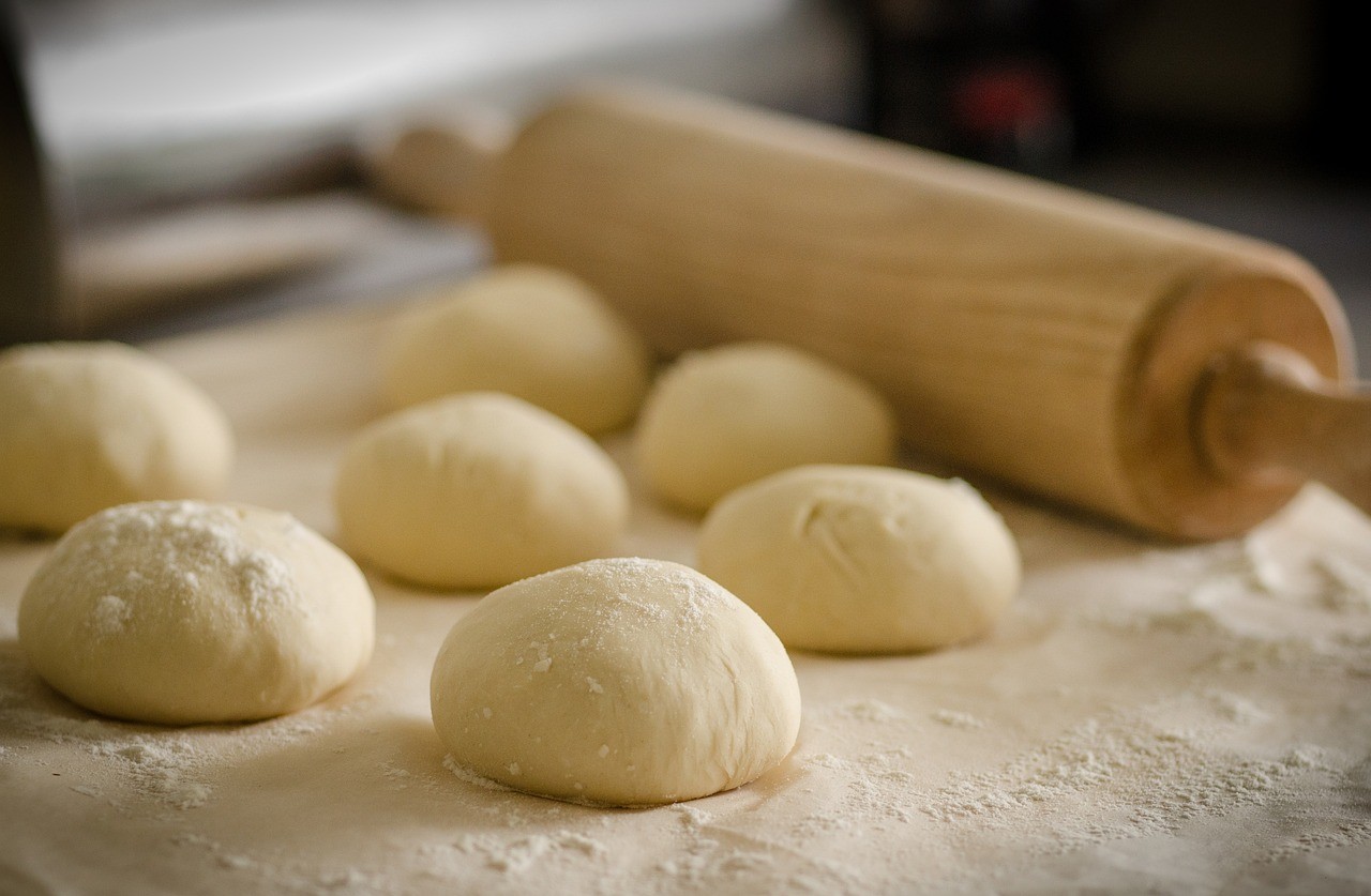Rüyada Balıkesir Pidesi Yemek