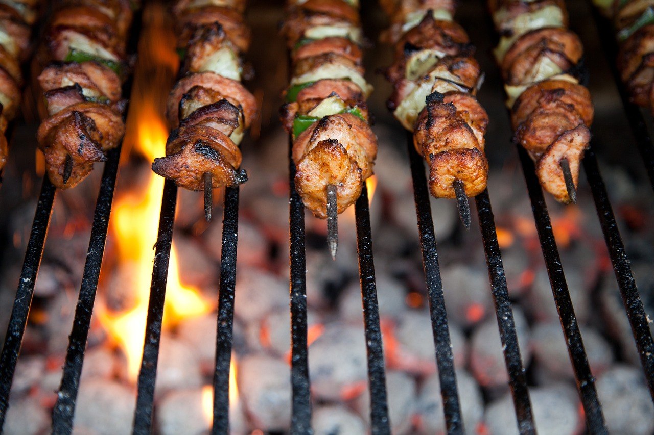 Rüyada Tepside Çubuk Kebabı Yemek