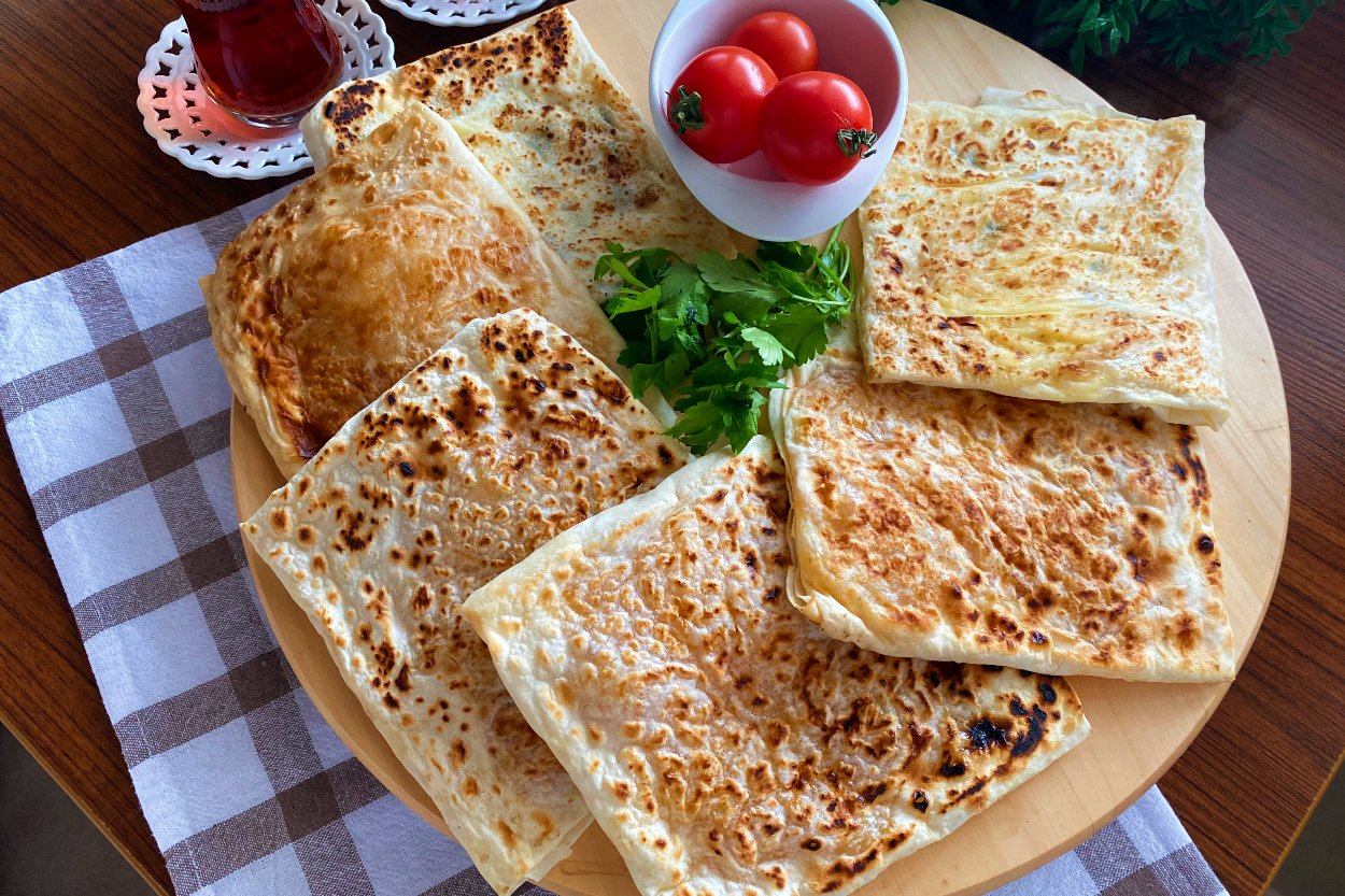 Rüyada Gözleme Yemek